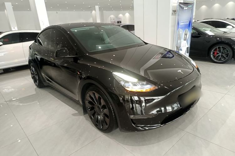 Used Tesla Model Y 2022 Performance High-Performance All-Wheel-Drive Version Front Right 45 Deg