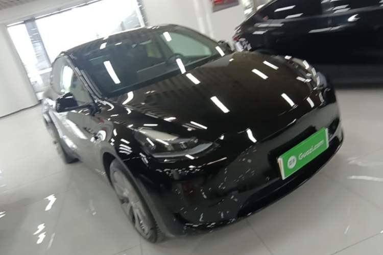 Used Tesla Model Y 2022 Revised Version Rear-Wheel Drive Front Right 45 Deg