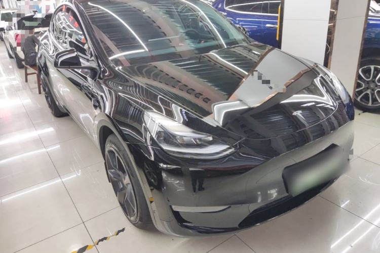 Used Tesla Model Y 2022 Revised Version Long-Range All-Wheel Drive Front Right 45 Deg