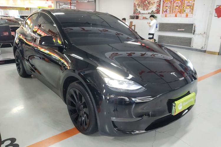 Used Tesla Model Y 2022 Revised Version Long-Range All-Wheel Drive Front Right 45 Deg