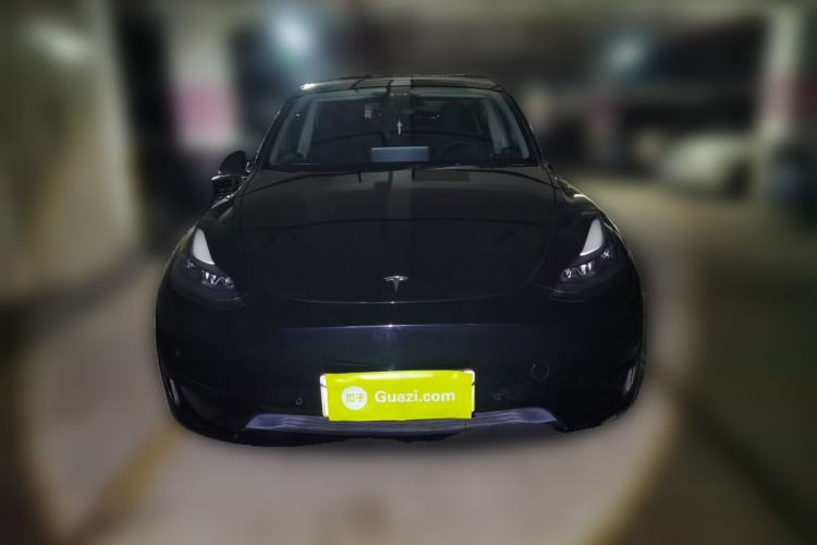 Used Tesla Model Y 2022 Rear-Wheel-Drive Version Front