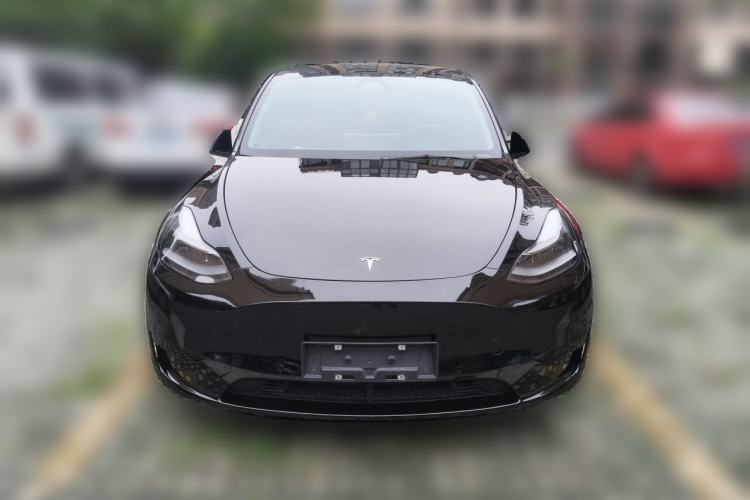 Used Tesla Model Y 2022 Rear-Wheel-Drive Version Front