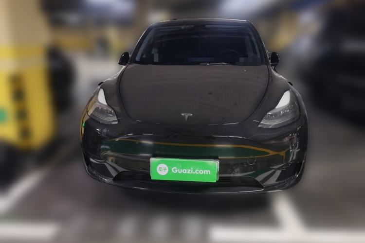 Used Tesla Model Y 2022 Rear-Wheel-Drive Version Front