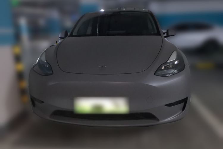 Used Tesla Model Y 2022 Rear-Wheel-Drive Version Front