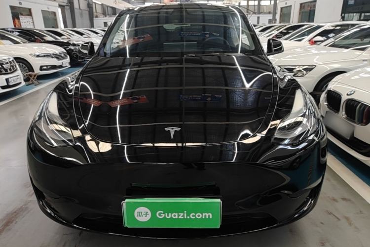 Used Tesla Model Y 2022 Rear-Wheel-Drive Version Front
