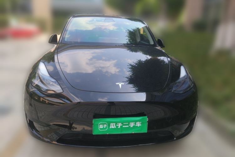 Used Tesla Model Y 2022 Rear-Wheel-Drive Version Front