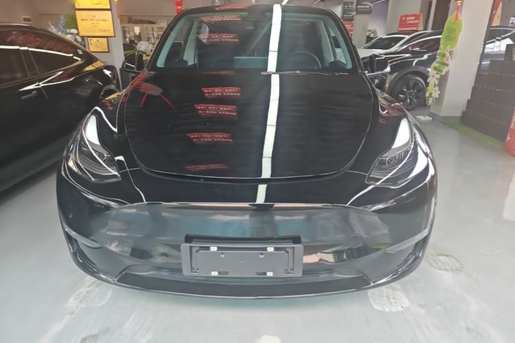 Used Tesla Model Y 2022 Long-Range All-Wheel-Drive Version Front
