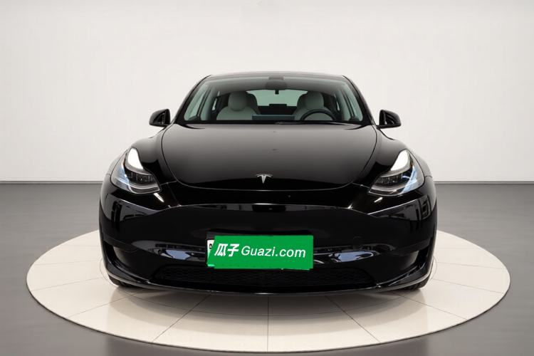 Used Tesla Model Y 2022 Rear-Wheel-Drive Version Front