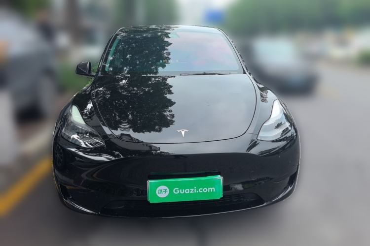 Used Tesla Model Y 2022 Rear-Wheel-Drive Version Front
