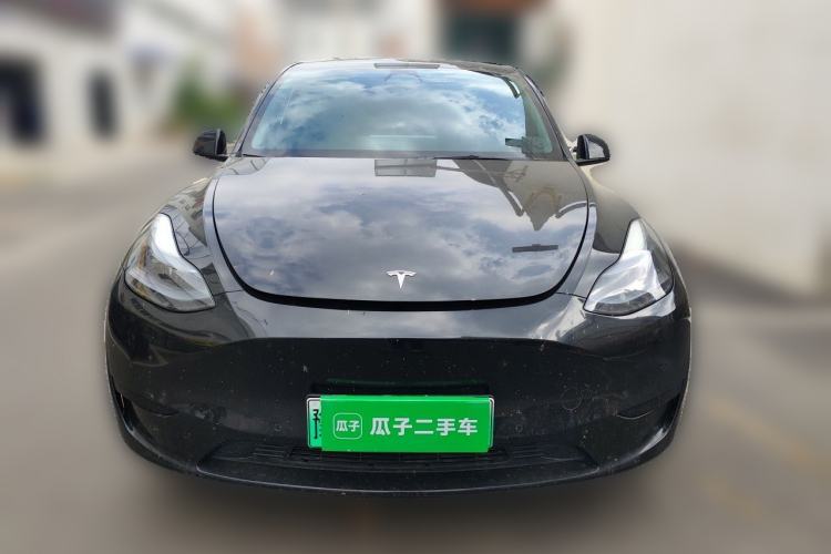 Used Tesla Model Y 2022 Rear-Wheel-Drive Version Front