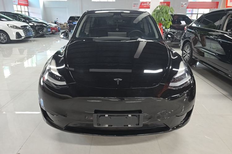 Used Tesla Model Y 2022 Rear-Wheel-Drive Version Front