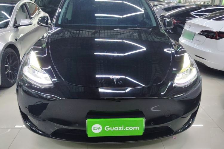 Used Tesla Model Y 2022 Rear-Wheel-Drive Version Front