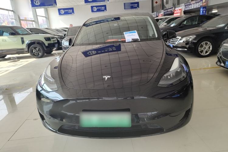 Used Tesla Model Y 2022 Rear-Wheel-Drive Version Front