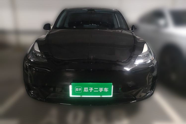 Used Tesla Model Y 2022 Rear-Wheel-Drive Version Front