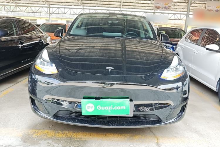 Used Tesla Model Y 2022 Rear-Wheel-Drive Version Front