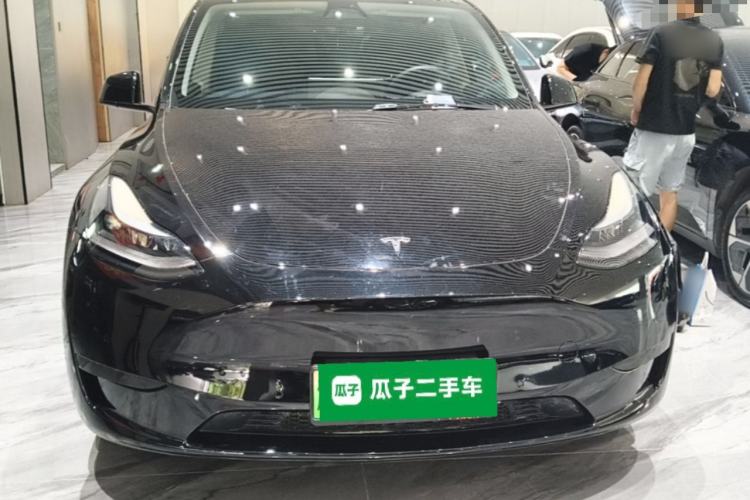 Used Tesla Model Y 2022 Rear-Wheel-Drive Version Front