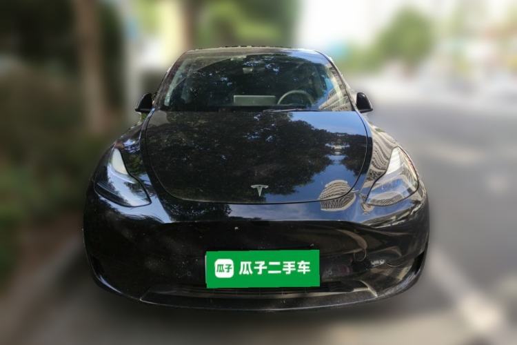 Used Tesla Model Y 2022 Rear-Wheel-Drive Version Front