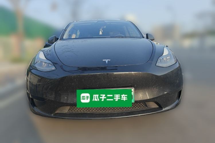 Used Tesla Model Y 2022 Rear-Wheel-Drive Version Front
