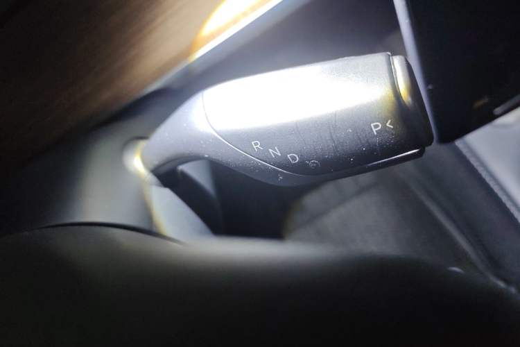 Used Tesla Model Y 2022 Rear-Wheel-Drive Version Gear Lever