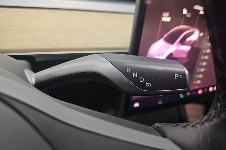 Used Tesla Model Y 2022 Revised Version Long-Range All-Wheel Drive Gear Lever