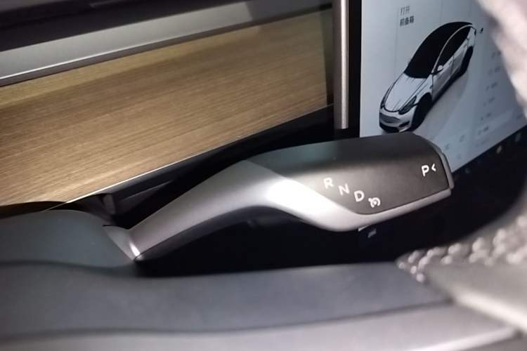 Used Tesla Model Y 2022 Revised Version Long-Range All-Wheel Drive Gear Lever