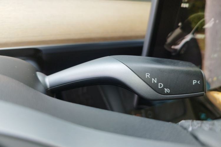 Used Tesla Model Y 2022 Rear-Wheel-Drive Version Gear Lever