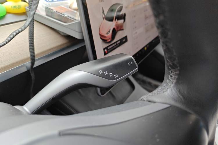 Used Tesla Model Y 2022 Rear-Wheel-Drive Version Gear Lever