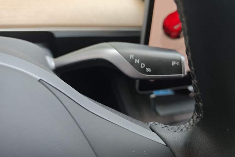 Used Tesla Model Y 2022 Rear-Wheel-Drive Version Gear Lever