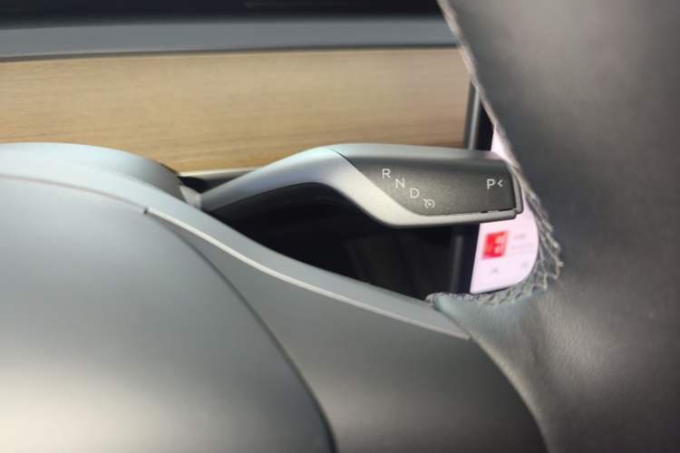 Used Tesla Model Y 2022 Rear-Wheel-Drive Version Gear Lever