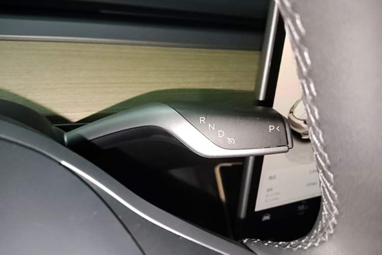 Used Tesla Model Y 2022 Revised Version Long-Range All-Wheel Drive Gear Lever