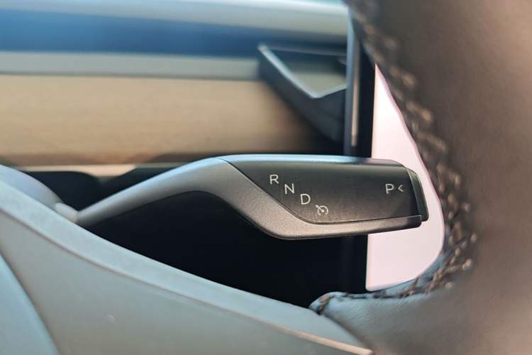 Used Tesla Model Y 2022 Long-Range All-Wheel-Drive Version Gear Lever