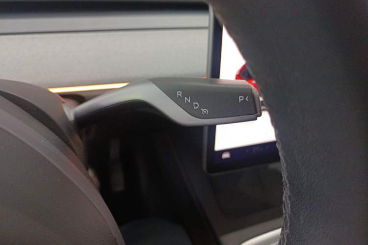 Used Tesla Model Y 2022 Revised Version Rear-Wheel Drive Gear Lever