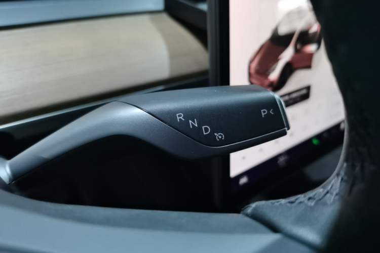 Used Tesla Model Y 2022 Rear-Wheel-Drive Version Gear Lever