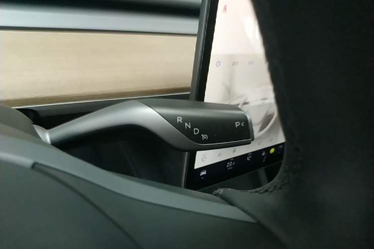 Used Tesla Model Y 2022 Rear-Wheel-Drive Version Gear Lever