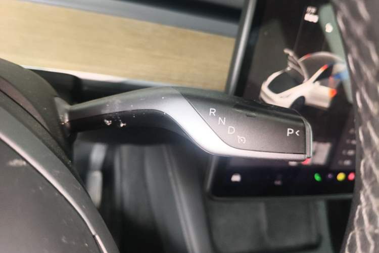 Used Tesla Model Y 2022 Revised Version Rear-Wheel Drive Gear Lever