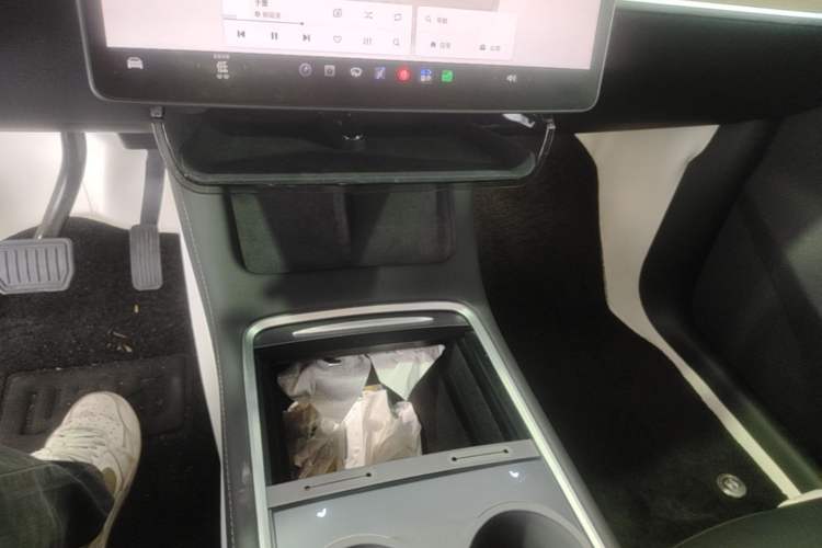 Used Tesla Model Y 2022 Revised Version Long-Range All-Wheel Drive Gear Lever
