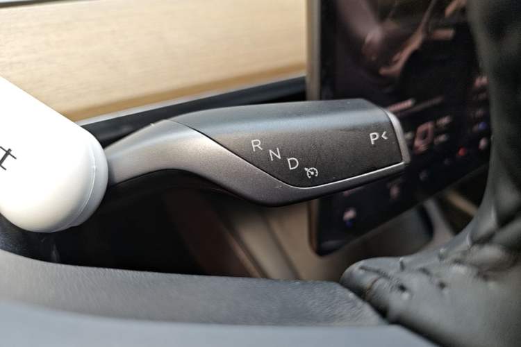 Used Tesla Model Y 2022 Rear-Wheel-Drive Version Gear Lever