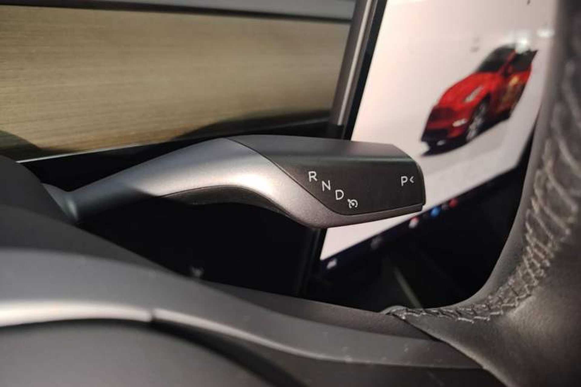 Used Tesla Model Y 2022 Revised Version Rear-Wheel Drive Gear Lever