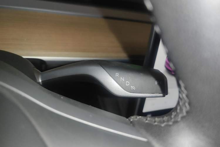 Used Tesla Model Y 2022 Rear-Wheel-Drive Version Gear Lever