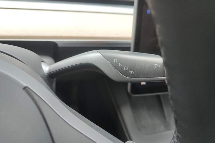 Used Tesla Model Y 2022 Rear-Wheel-Drive Version Gear Lever