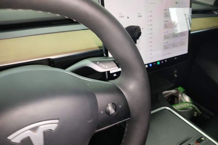 Used Tesla Model Y 2022 Revised Version Rear-Wheel Drive Gear Lever