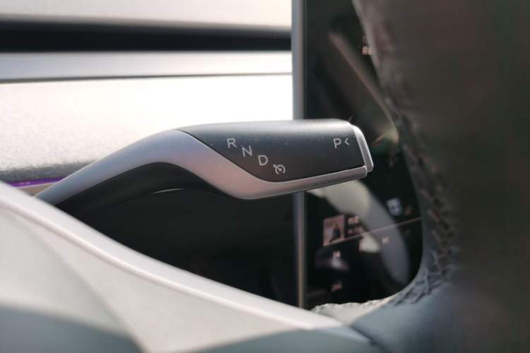 Used Tesla Model Y 2022 Rear-Wheel-Drive Version Gear Lever