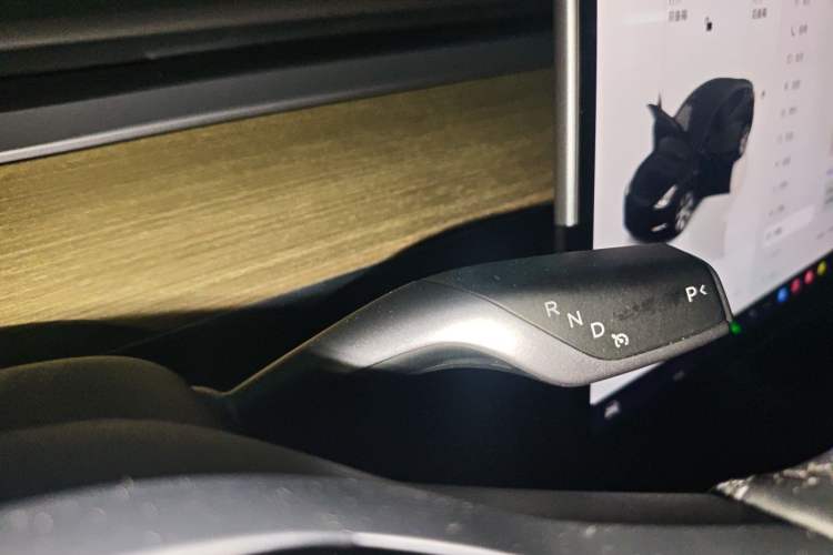 Used Tesla Model Y 2022 Revised Version Long-Range All-Wheel Drive Gear Lever