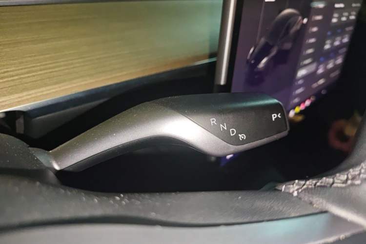 Used Tesla Model Y 2022 Rear-Wheel-Drive Version Gear Lever