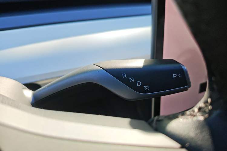 Used Tesla Model Y 2022 Rear-Wheel-Drive Version Gear Lever