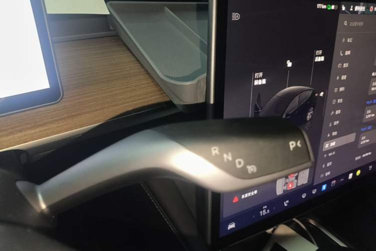 Used Tesla Model Y 2022 Rear-Wheel-Drive Version Gear Lever