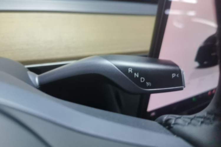 Used Tesla Model Y 2022 Rear-Wheel-Drive Version Gear Lever