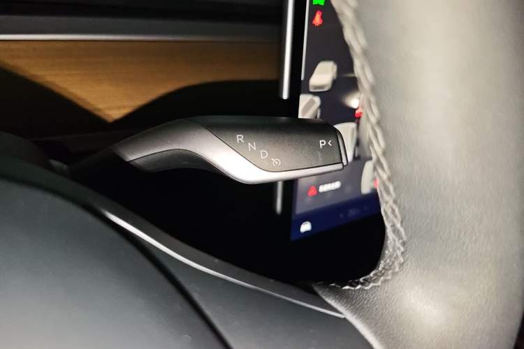 Used Tesla Model Y 2022 Rear-Wheel-Drive Version Gear Lever