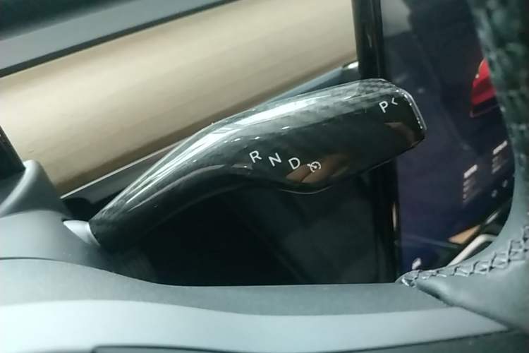 Used Tesla Model Y 2022 Rear-Wheel-Drive Version Gear Lever