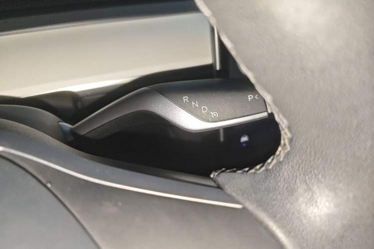 Used Tesla Model Y 2022 Rear-Wheel-Drive Version Gear Lever